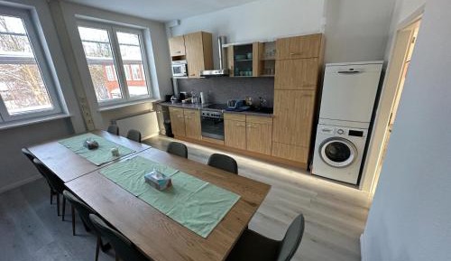 Apartment With Shared Bathroom