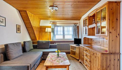 Superior One-Bedroom Apartment with Balcony