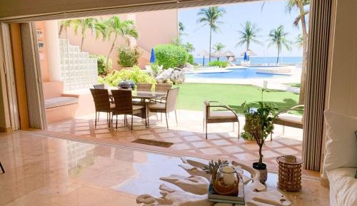 Two-Bedroom Deluxe Apartment with Ocean View