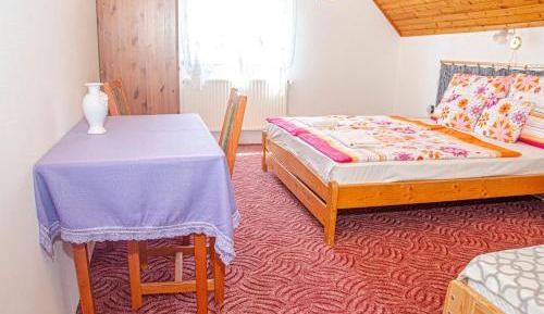 Triple Room with Mountain View