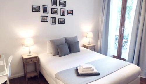 Double Room with Private Bathroom