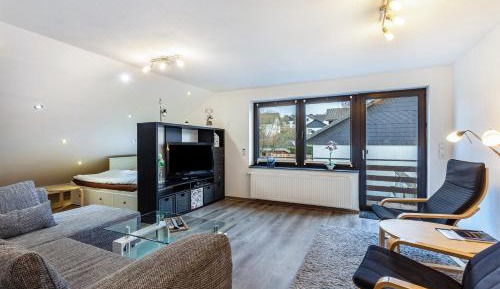 Superior One-Bedroom Apartment with Balcony