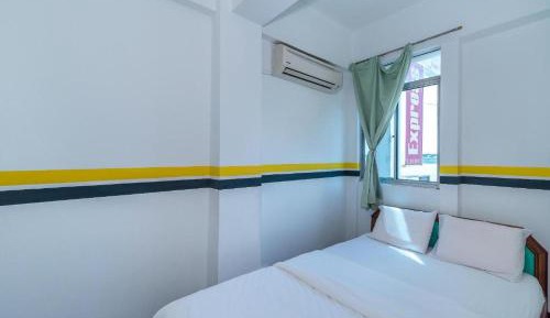 Standard Double Room with Shared Bathroom