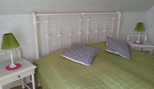 Double Room with Shared Bathroom