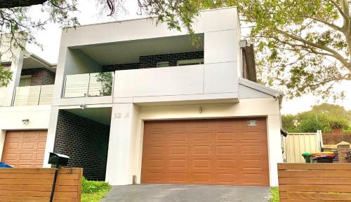 Four-Bedroom Holiday Home