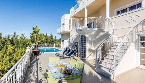 Five-Bedroom Villa