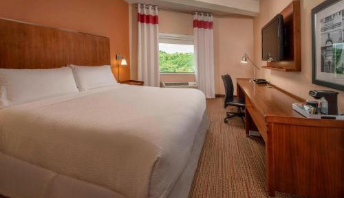 Guest room, 1 King, Whirlpool 