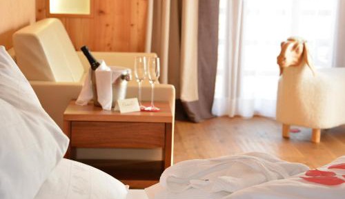 Junior Suite at Ground Floor with Terrace and Shared Garden