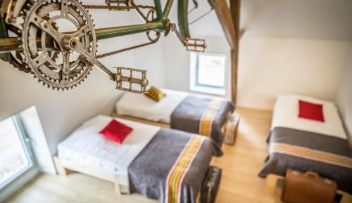 Mixed Dormitory Room