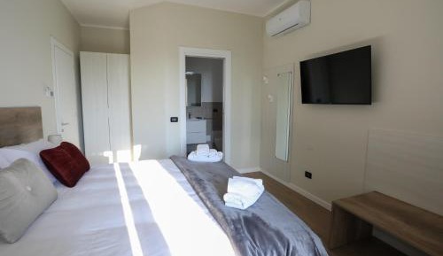 Double or Twin Room with Terrace