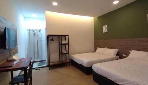 Deluxe Family Room