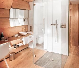 Double Room with Balcony - KUMA