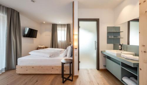 Large Double Room