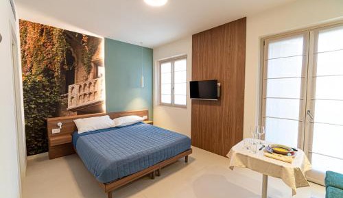 Triple Room with Balcony