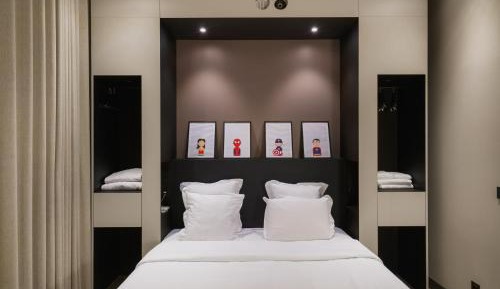 Double Room without Daylight