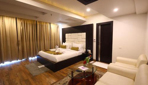 Superior King Room