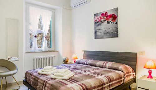 Superior One-Bedroom Apartment