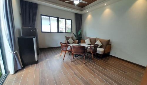 Cottage with Garden View