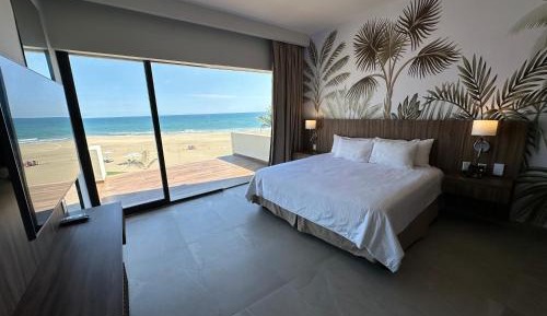 Suite with Sea View