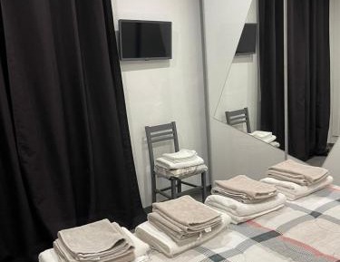 Superior One-Bedroom Apartment