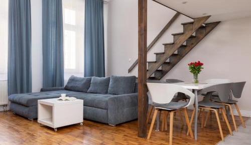 Deluxe Apartment (6 Adults)