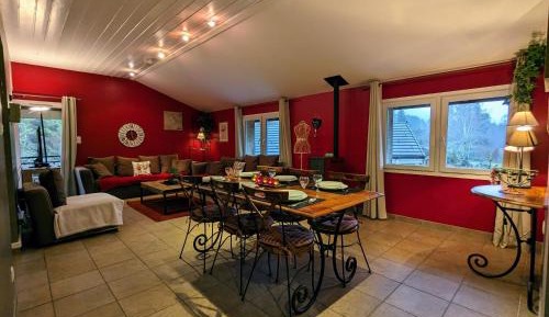 Holiday Home (6 Adults)