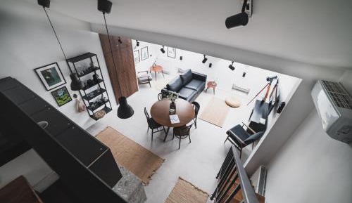 Studio Apartment