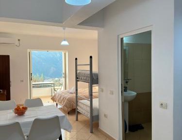 Studio with Garden View