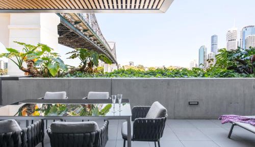 River Master Balcony