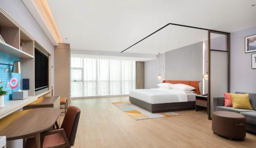 Deluxe Double Room with Garden View
