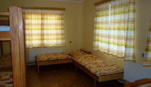 Quadruple Room with Shared Bathroom