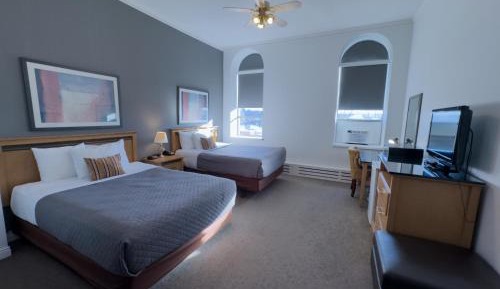 Deluxe Queen Room with Two Queen Beds