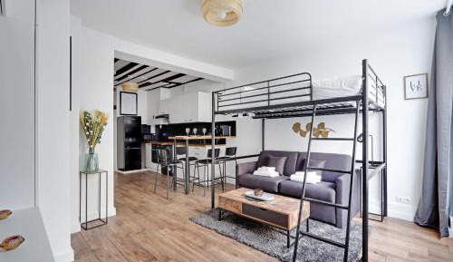 Studio Apartment