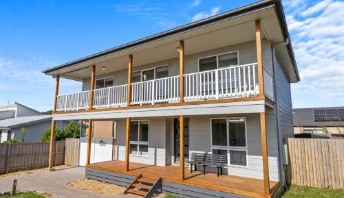 Three-Bedroom Holiday Home 