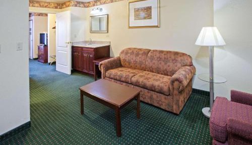 King Suite with Sofa Bed - Non Smoking
