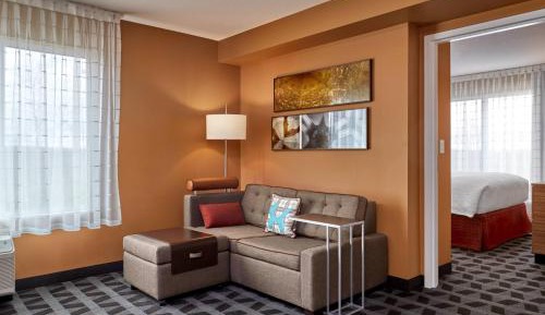 One-Bedroom King Suite with Sofa Bed