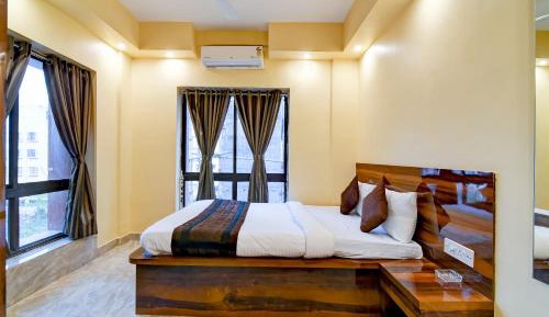 Deluxe Double Room with Bath