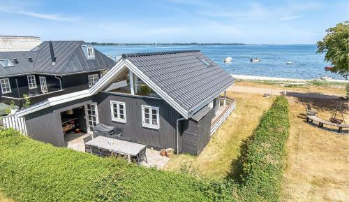 Two-Bedroom Holiday Home