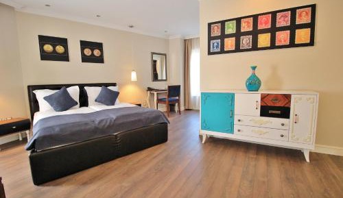 Deluxe Junior Suite