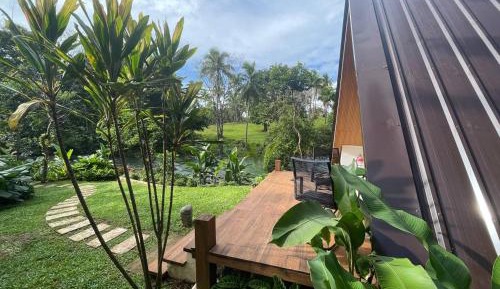 Villa with Garden View