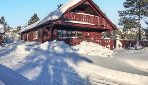 Five-Bedroom Holiday Home