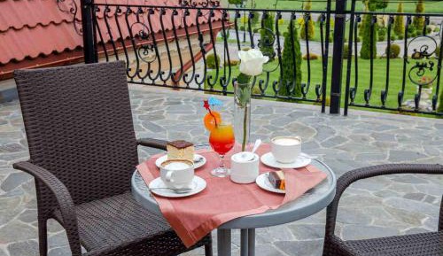 Apartment with Terrace