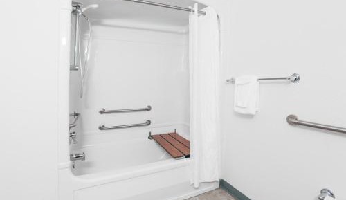 King Room - Mobility Access/Non-Smoking