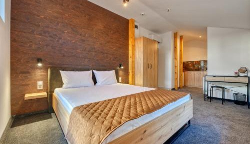 Superior Queen Room