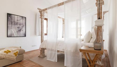 Deluxe Family Suite