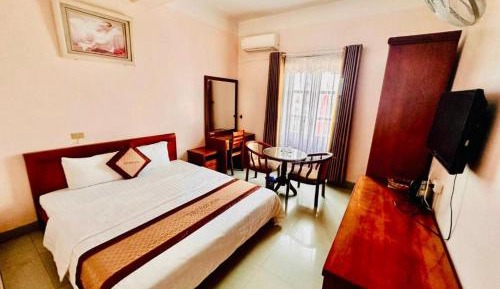 Deluxe King Room