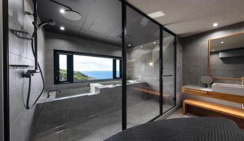Suite with Sauna