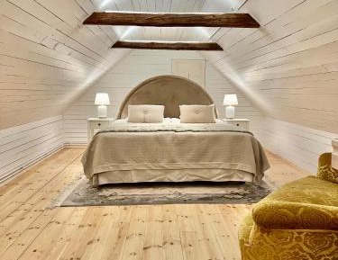 Superior Family Room