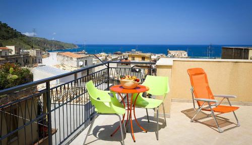 Triple Room with Balcony