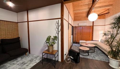 Apartment with Shower